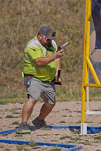Tim Dunderi LVS08340